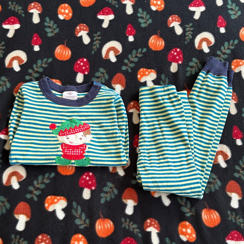 Hanna Andersson Christmas Elf Pajamas